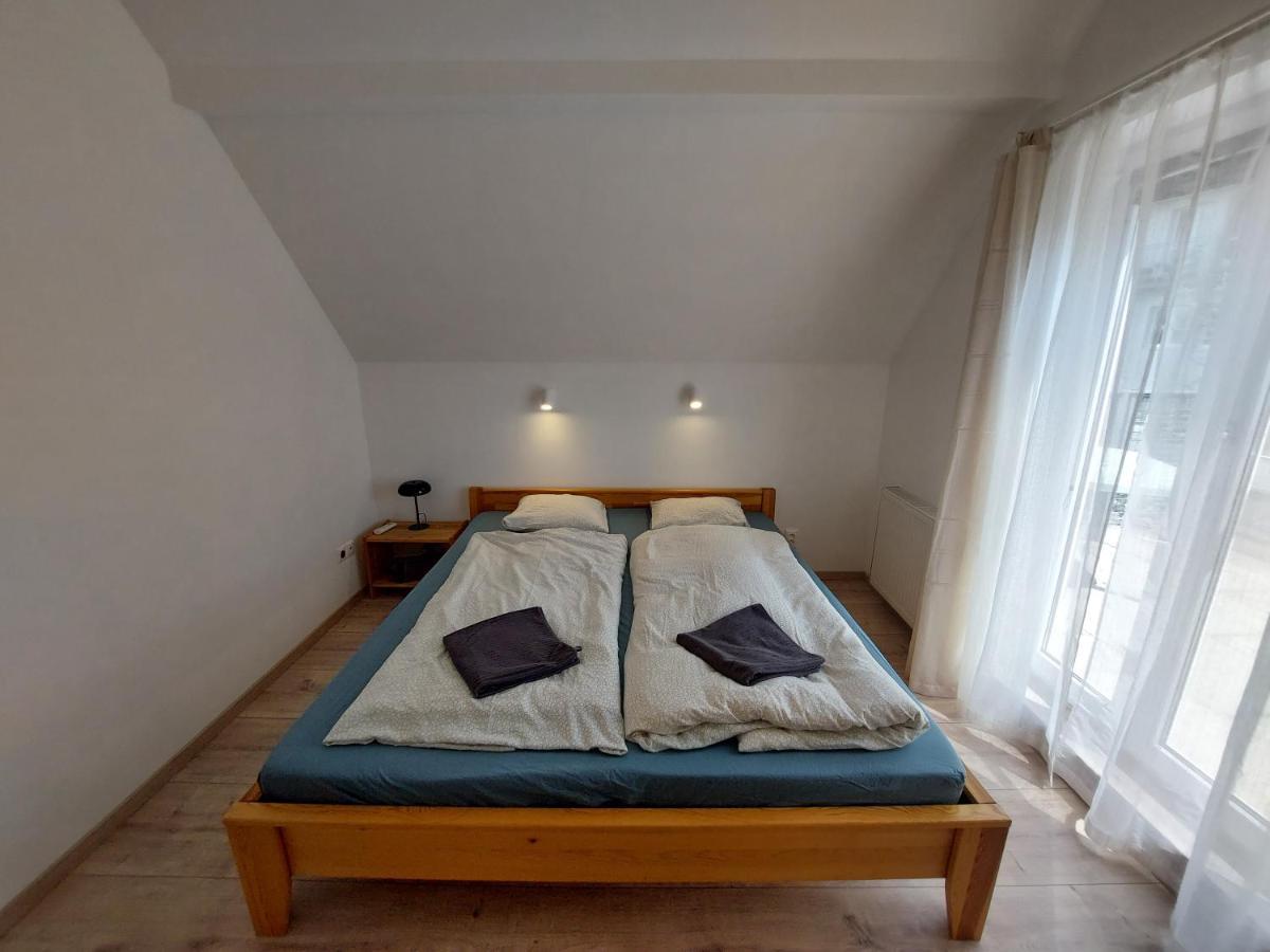 Utulny Apartman V Bratislava 4 Exterior photo